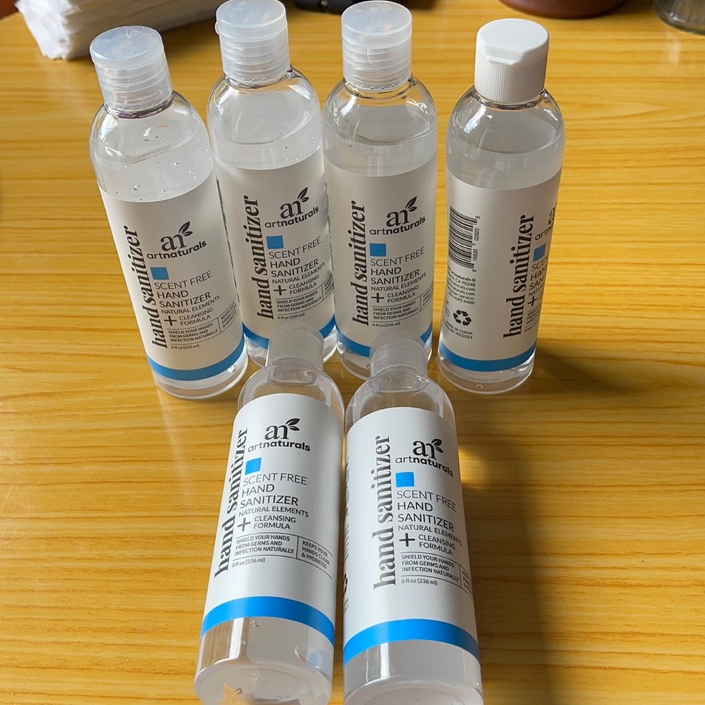 Bundle brand new hand sanitizer x6